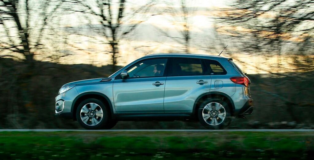 SUZUKI-Vitara-1-4-T-GLE-Mild-Hybrid-exterior-2.jpg