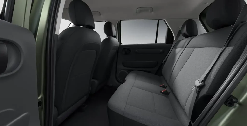 Hyundai-Inster-97cv-42kWh-Klass-interior-trasera