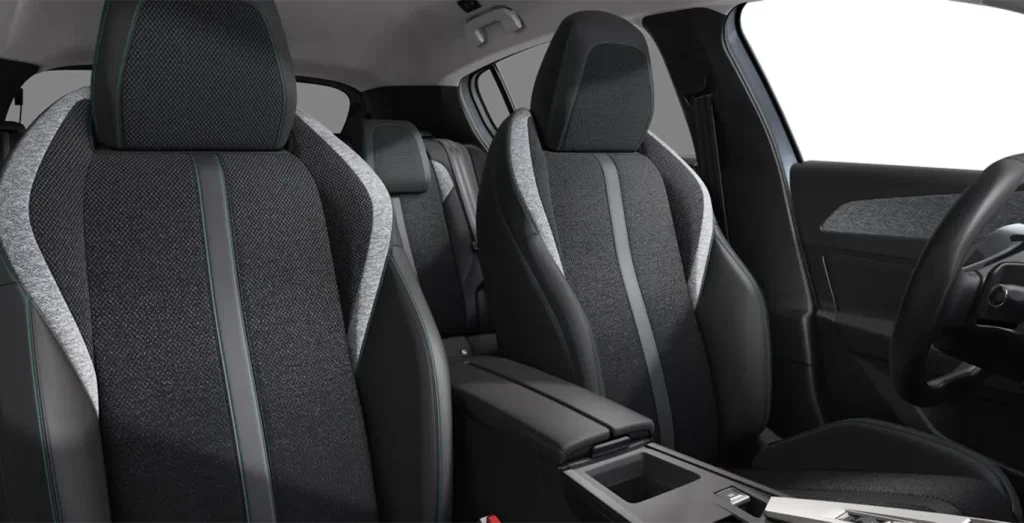 Peugeot-308-Allure-BlueHDi-130-SS-interior-trasera